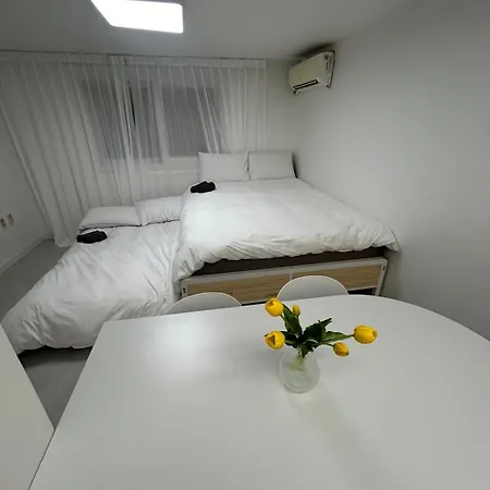 Kay House Hotel